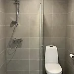Entire Near Helsinki Airport In Kivistoe דירה *