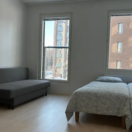 Entire Near Helsinki Airport In Kivistoe