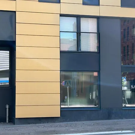 Entire Near Helsinki Airport In Kivistoe