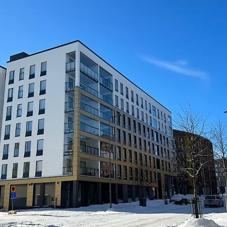 Entire Near Helsinki Airport In Kivistoe Apartment *