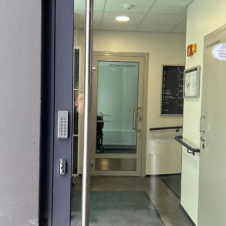 Entire Near Helsinki Airport In Kivistoe Apartment Vantaa