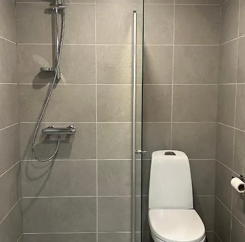 Entire Near Helsinki Airport In Kivistoe Апартаменты *