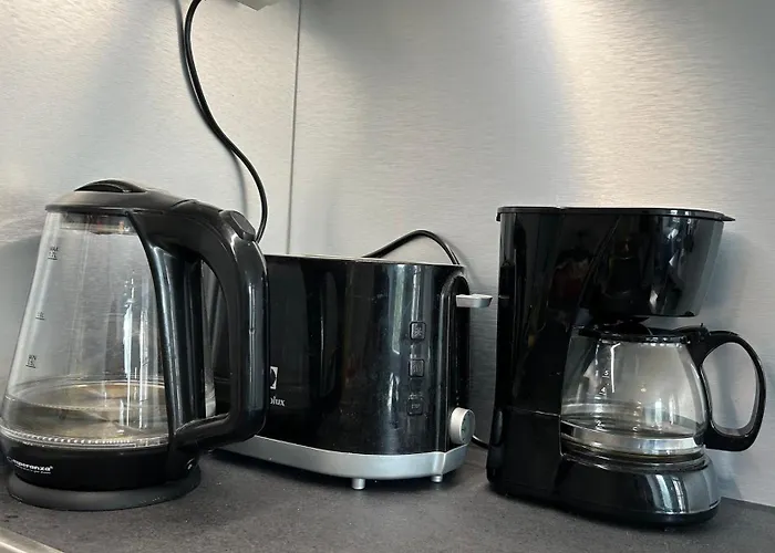 Entire Near Helsinki Airport In Kivistoe *